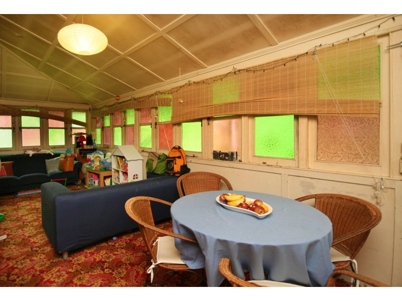 126  School Road, Yeronga QLD 4104