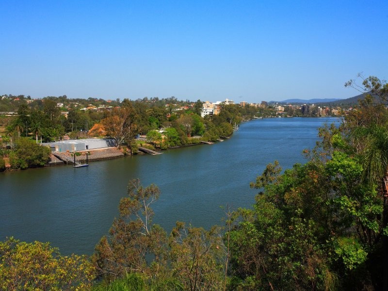 50   Dauphin  Terrace, Highgate Hill QLD 4101