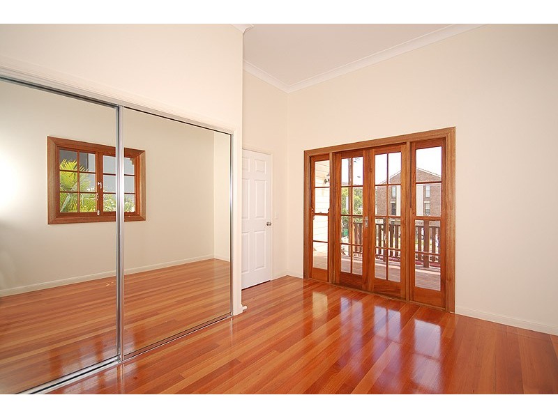 31  Kent Street, Hamilton QLD 4007