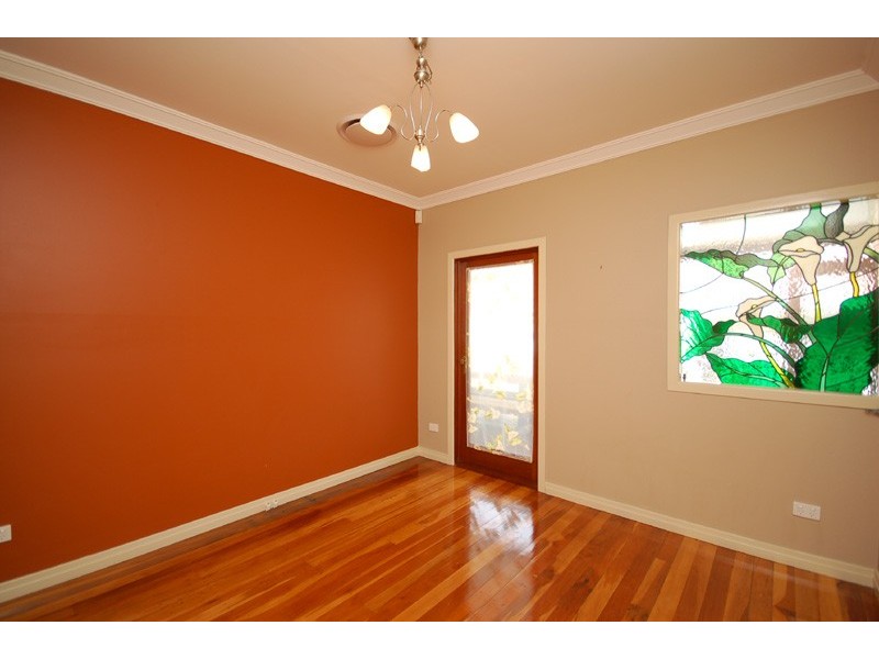 9 Clyde Street, Moorooka QLD 4105