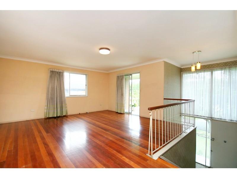 96   Barmore Street, Tarragindi QLD 4121