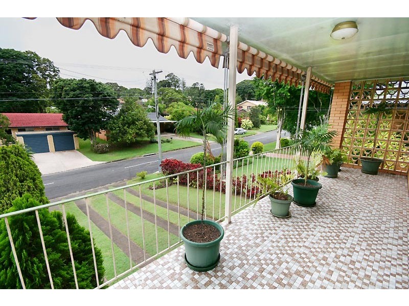 96   Barmore Street, Tarragindi QLD 4121