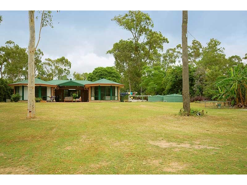 51   Bellenden Close, Munruben QLD 4125