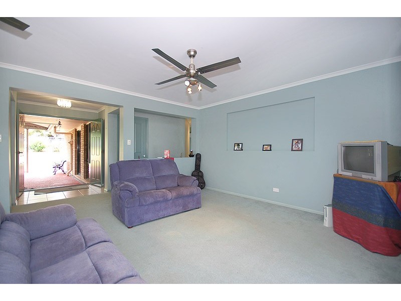 51   Bellenden Close, Munruben QLD 4125