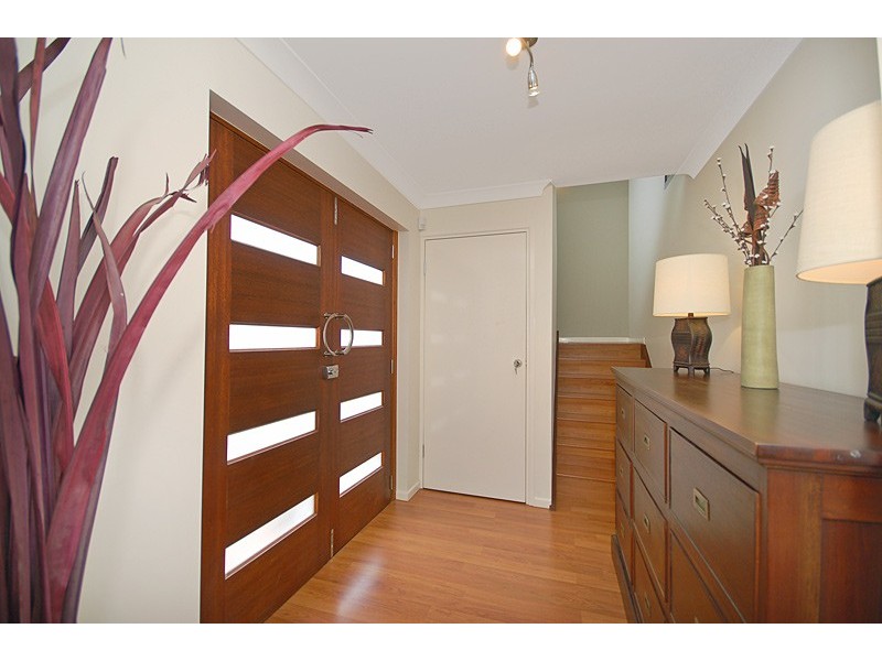 20 Passchendaele Street, Tarragindi QLD 4121