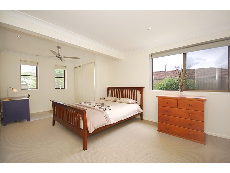 20 Passchendaele Street, Tarragindi QLD 4121