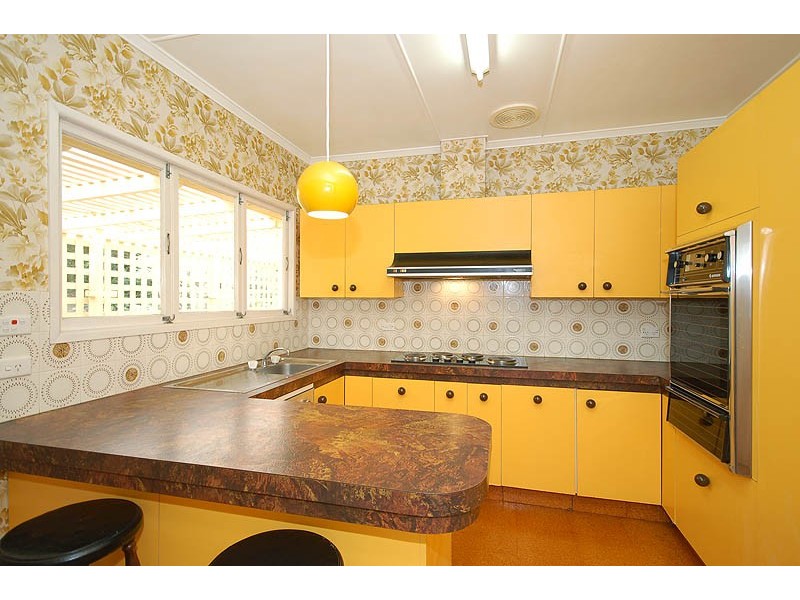 82  Hawkwood Street, Mount Gravatt East QLD 4122