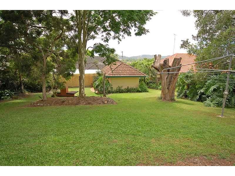 82  Hawkwood Street, Mount Gravatt East QLD 4122