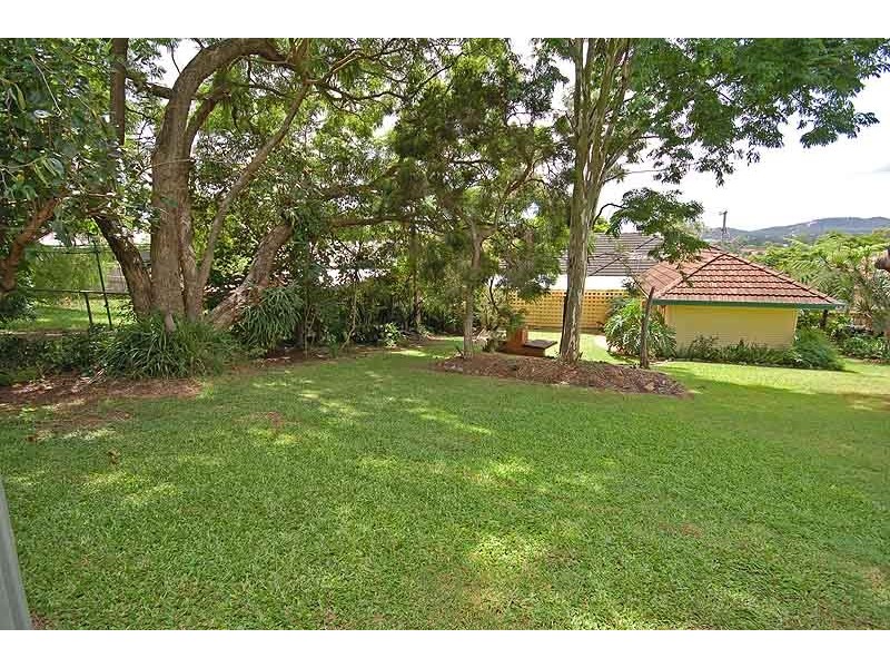 82  Hawkwood Street, Mount Gravatt East QLD 4122
