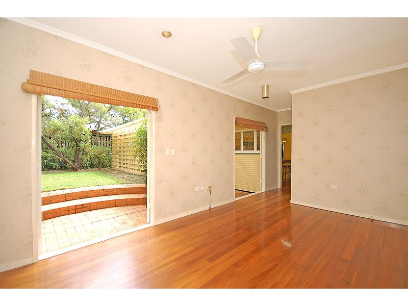 82  Hawkwood Street, Mount Gravatt East QLD 4122