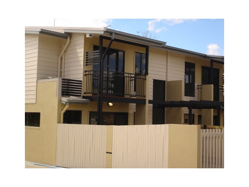 1/17  Real Street, Annerley QLD 4103