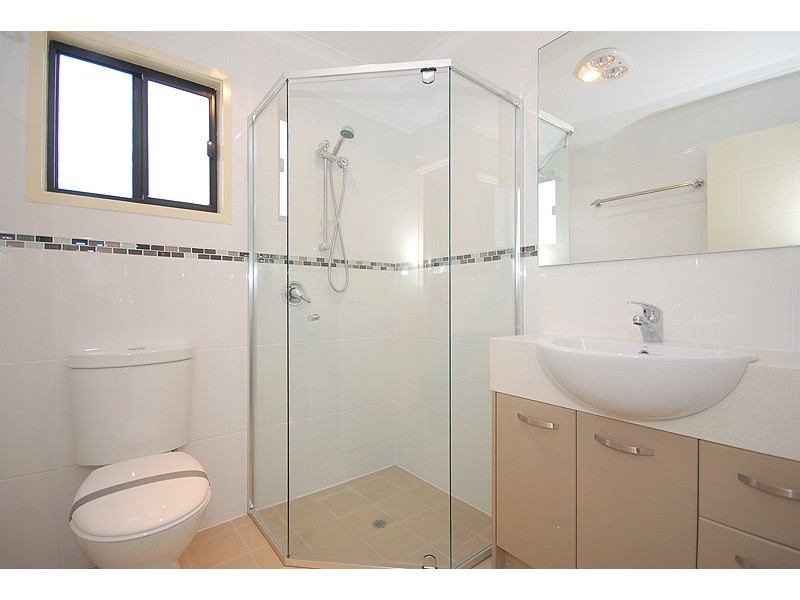 3/17   Real Street, Annerley QLD 4103