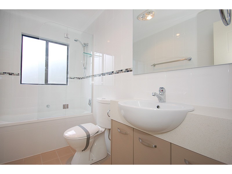 3/17   Real Street, Annerley QLD 4103