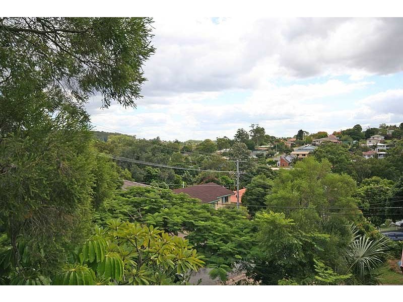 11  Andrea Street, Tarragindi QLD 4121