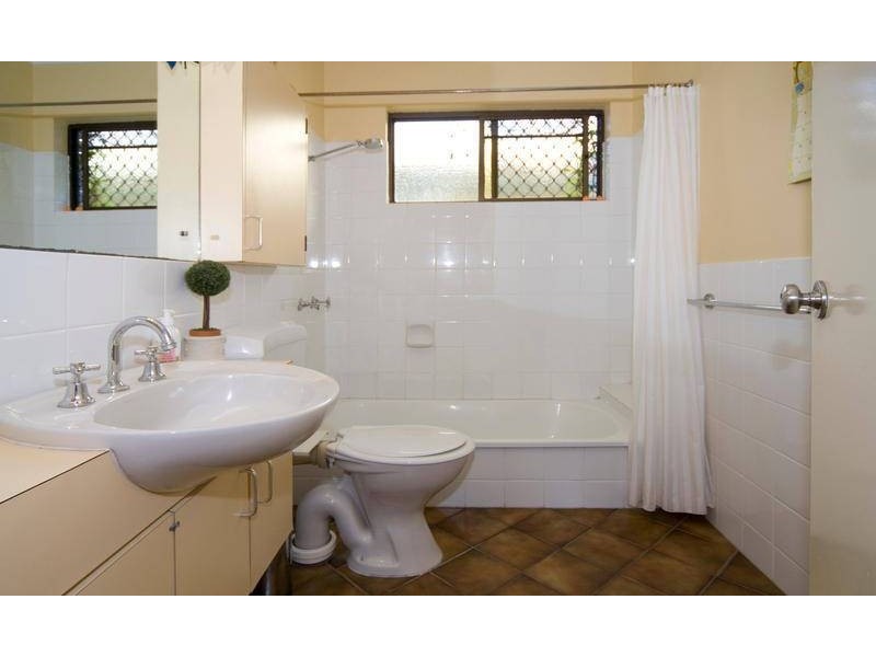 1/36   Yeronga Street, Yeronga QLD 4104