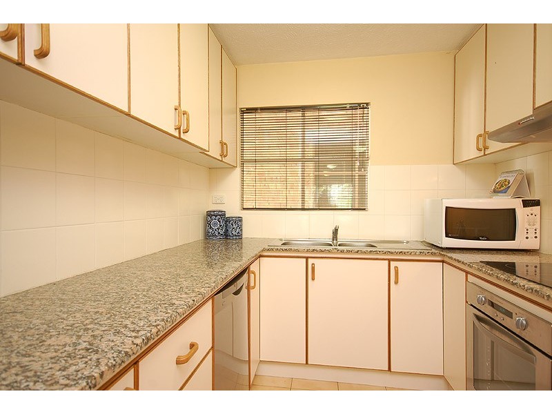 2/159  School Road, Yeronga QLD 4104