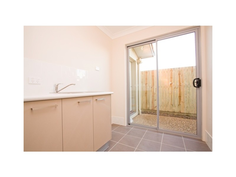 24  Larapinta Circuit, Parkinson QLD 4115