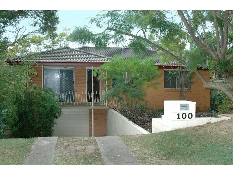 100   Fegen Drive, Moorooka QLD 4105