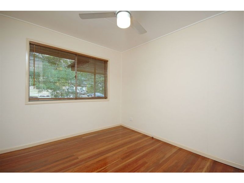 100   Fegen Drive, Moorooka QLD 4105