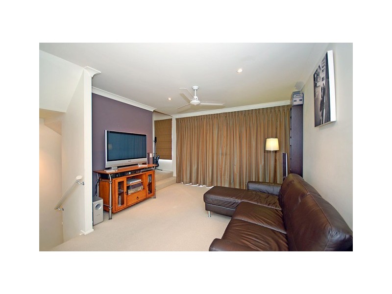 7/10 – 12   Wilkie Street, Yeerongpilly QLD 4105