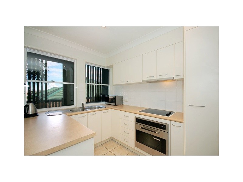 7/10 – 12   Wilkie Street, Yeerongpilly QLD 4105