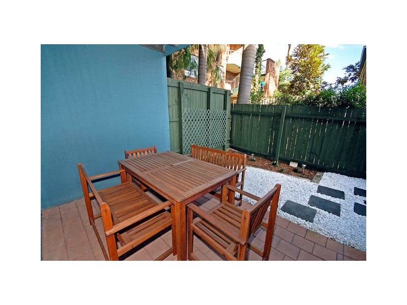 7/10 – 12   Wilkie Street, Yeerongpilly QLD 4105