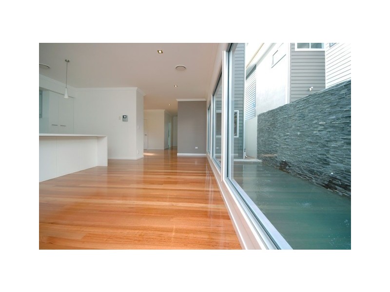 103  Strong Avenue, Graceville QLD 4075