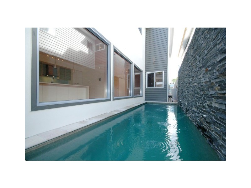 103  Strong Avenue, Graceville QLD 4075