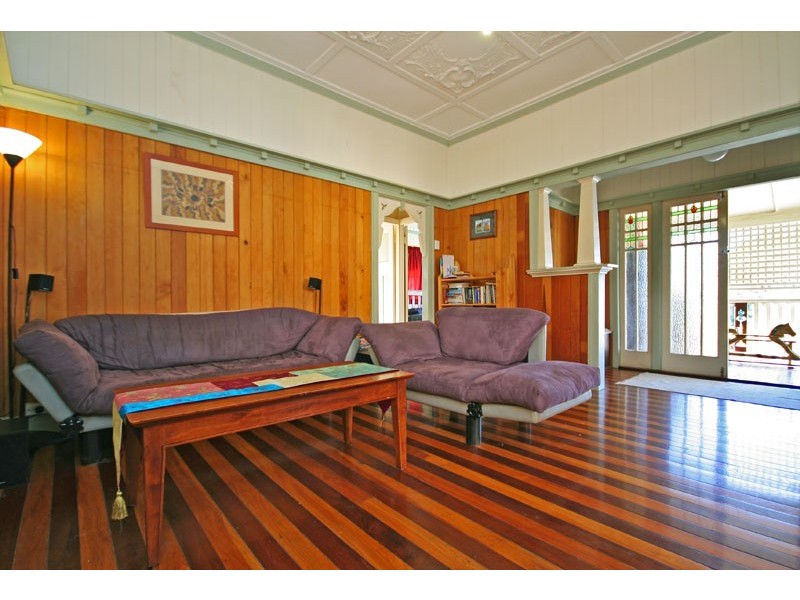 33  Palmerston Street, Annerley QLD 4103