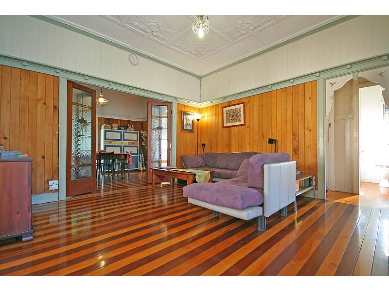 33  Palmerston Street, Annerley QLD 4103