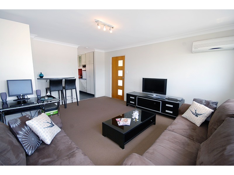 4/10 Cross Street, Fairfield QLD 4103