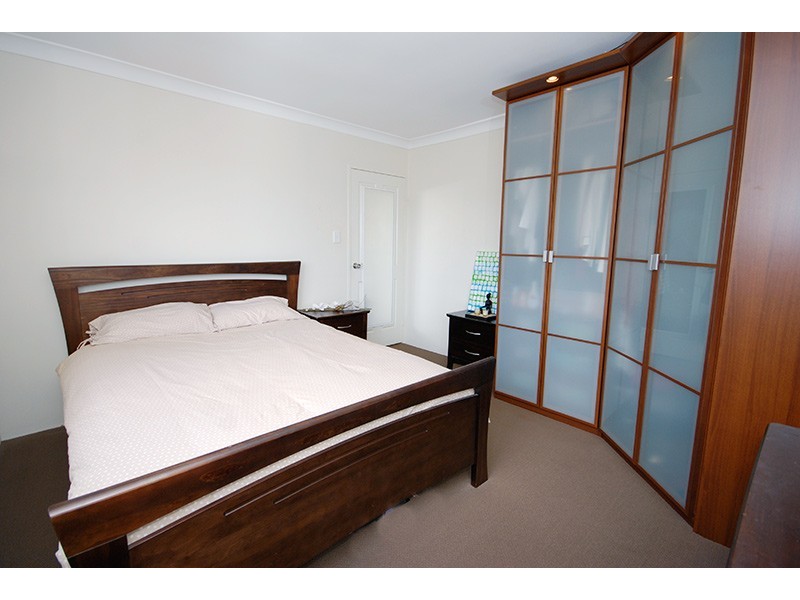 4/10 Cross Street, Fairfield QLD 4103