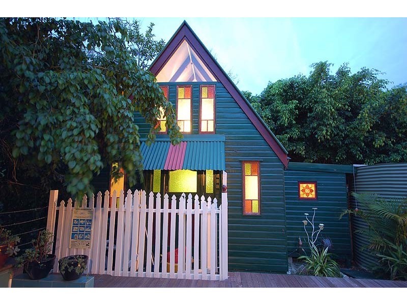 35 Brighton Road, Highgate Hill QLD 4101