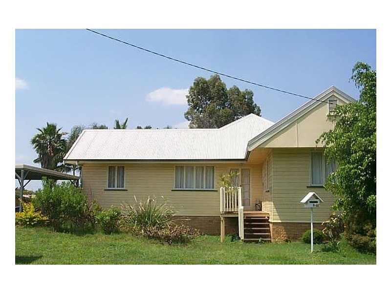 9  Edenvale Street, Oxley QLD 4075