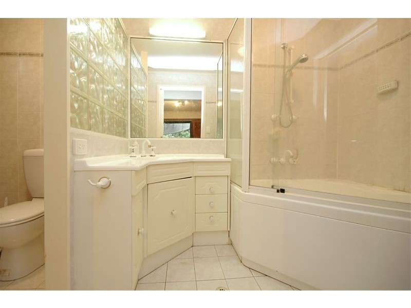 65  Barnehurst Street, Tarragindi QLD 4121