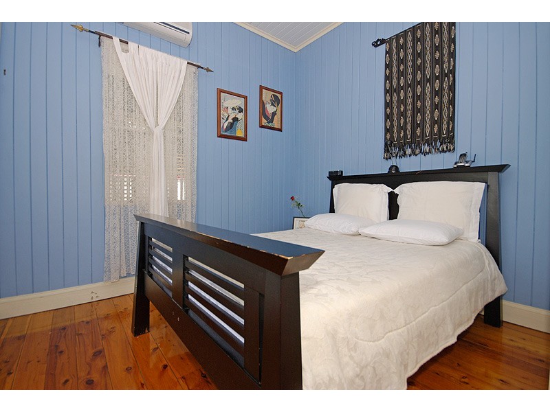 27 Holmes Street, Moorooka QLD 4105
