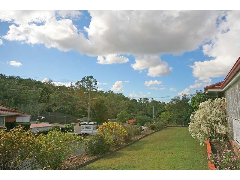 20 Garioch Street, Tarragindi QLD 4121