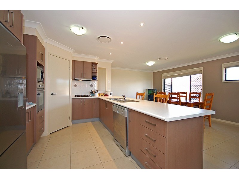 26 Nabeel Place, Calamvale QLD 4116