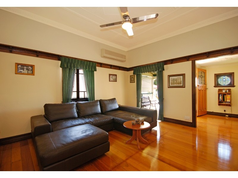 46   Frederick Street, Annerley QLD 4103