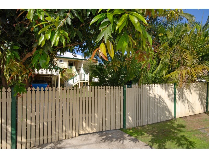 46   Frederick Street, Annerley QLD 4103
