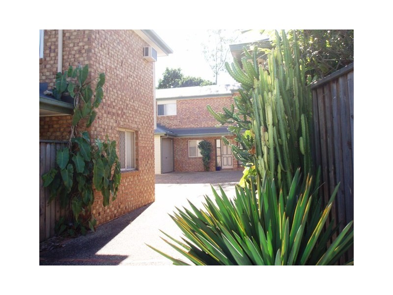 2/44  Helles Street, Moorooka QLD 4105