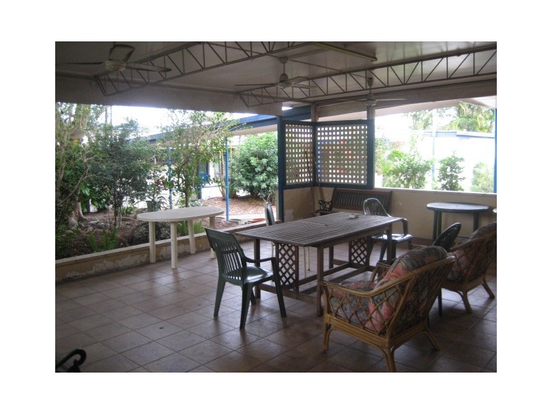 68  Dudley Street, Annerley QLD 4103