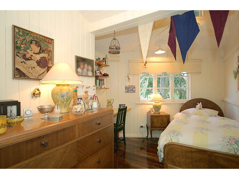 38   Orlando Road, Yeronga QLD 4104