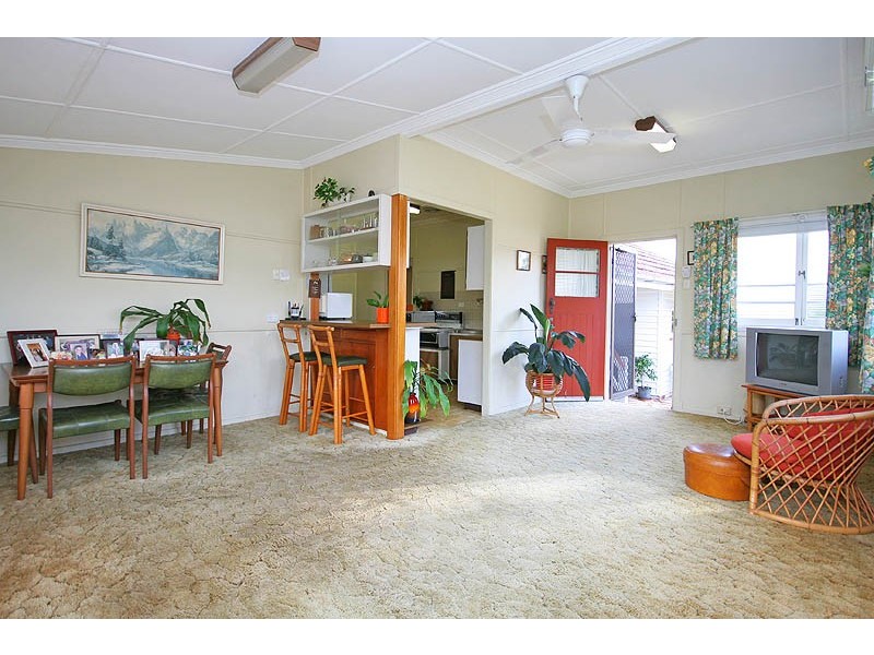 75 Chester Road, Annerley QLD 4103