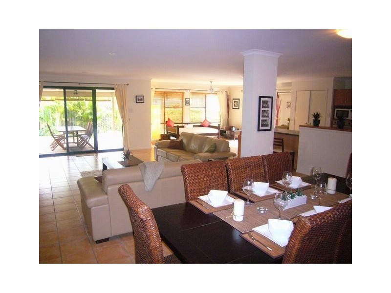 95   Prospect Street, Parkinson QLD 4115