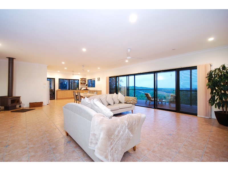 449   West Mount Cotton Road, Mount Cotton QLD 4165