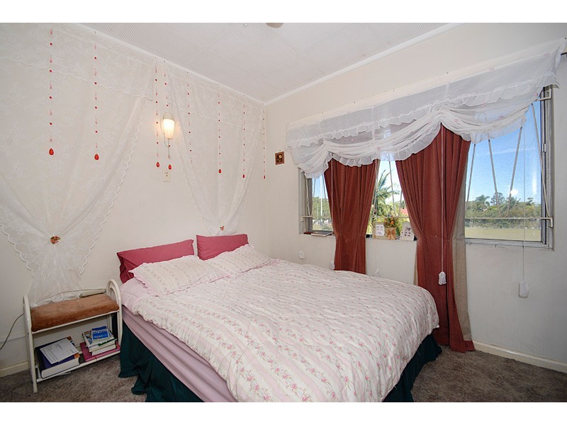 11/28  Villa Street, Annerley QLD 4103