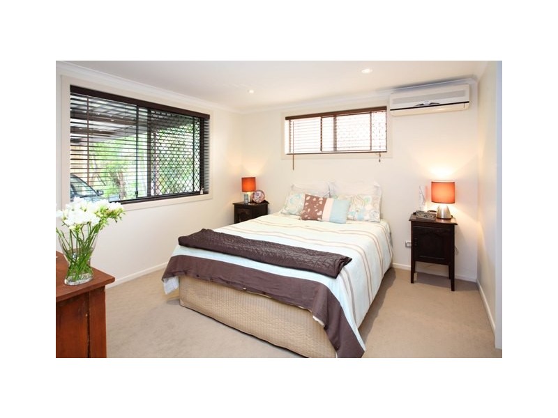 9 Killarney Street, Yeronga QLD 4104