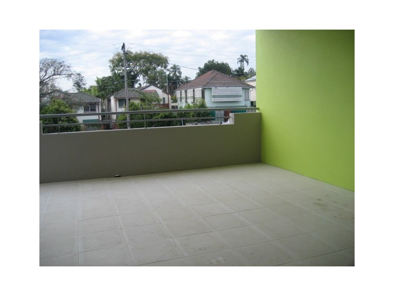 5/11  Stamford Street, Yeerongpilly QLD 4105