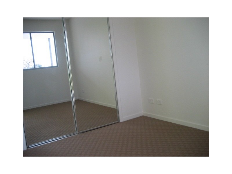5/11  Stamford Street, Yeerongpilly QLD 4105